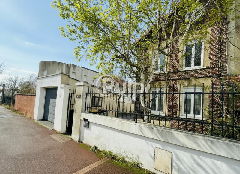 Maison - 112 m² - 5 pièces