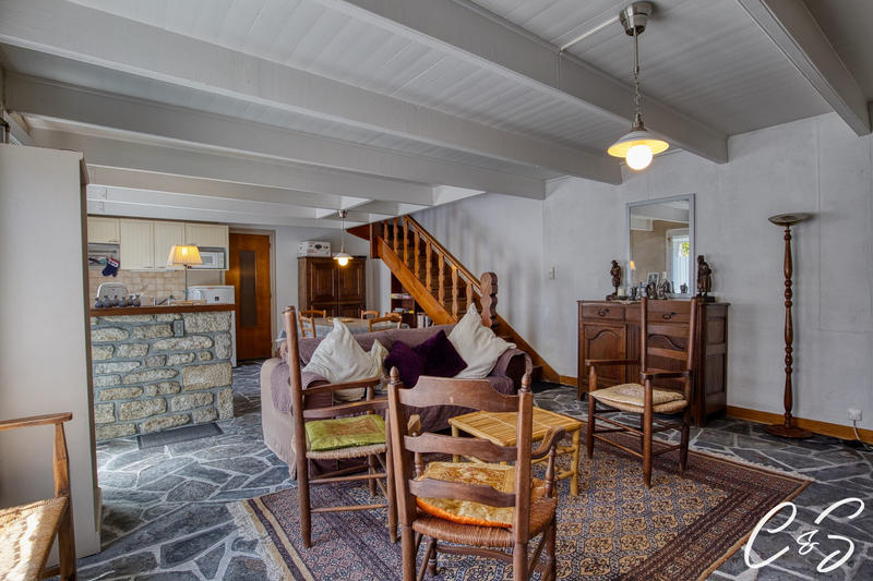 Maison - 86 m² - 5 pièces