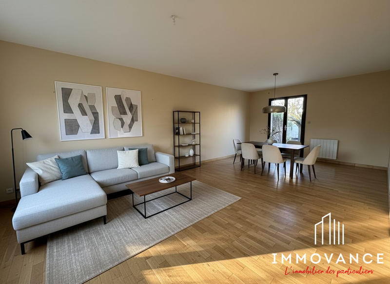 Maison - 88 m² - 4 pièces