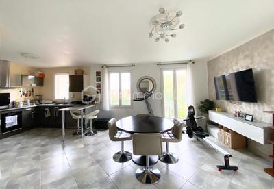 Appartement - 67 m² - 3 pièces