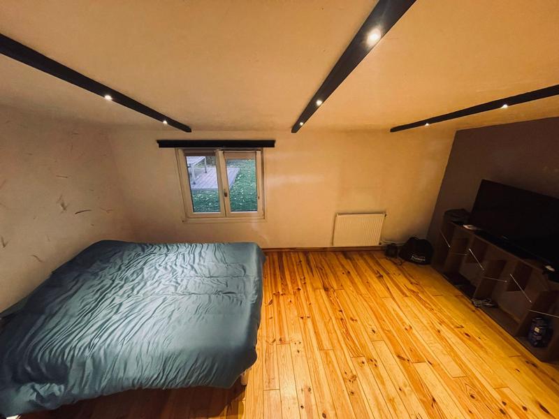 Maison - 266 m² - 6 pièces