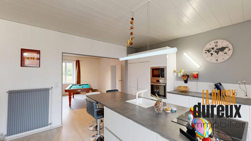 Maison ancienne - 252 m² - 10 pièces