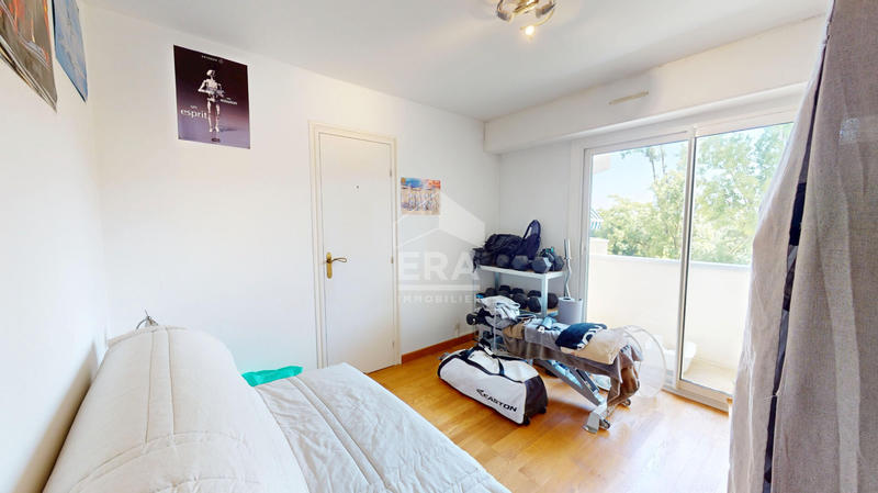 Appartement - 102 m² - 4 pièces