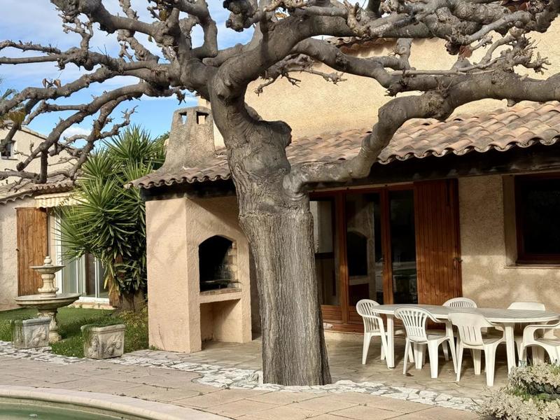 Villa - 161 m² - 7 pièces