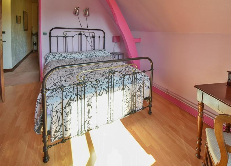 Maison - 313 m² - 8 pièces