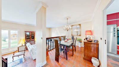 Maison - 134 m² - 7 pièces