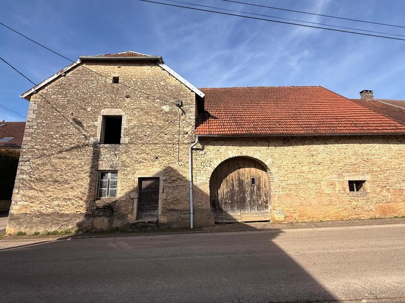 Maison - 135 m² - 3 pièces