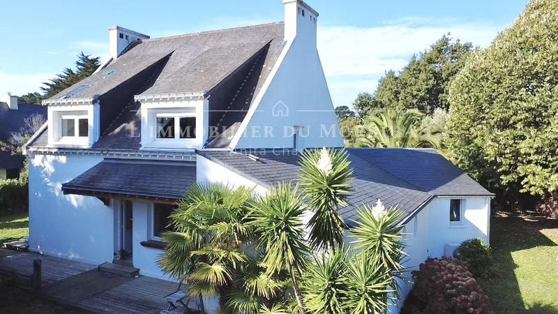 Maison - 184 m² - 10 pièces