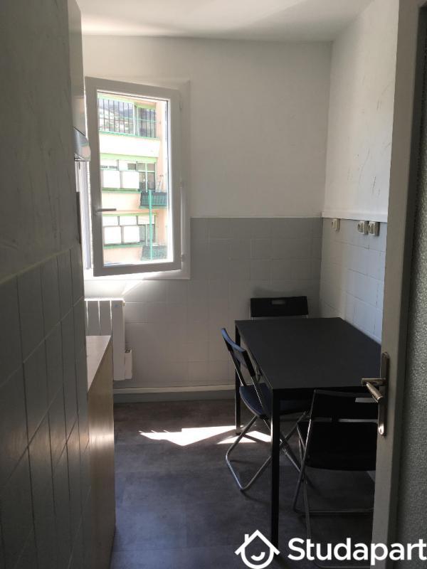 Chambre - 13 m² - 1 pièce