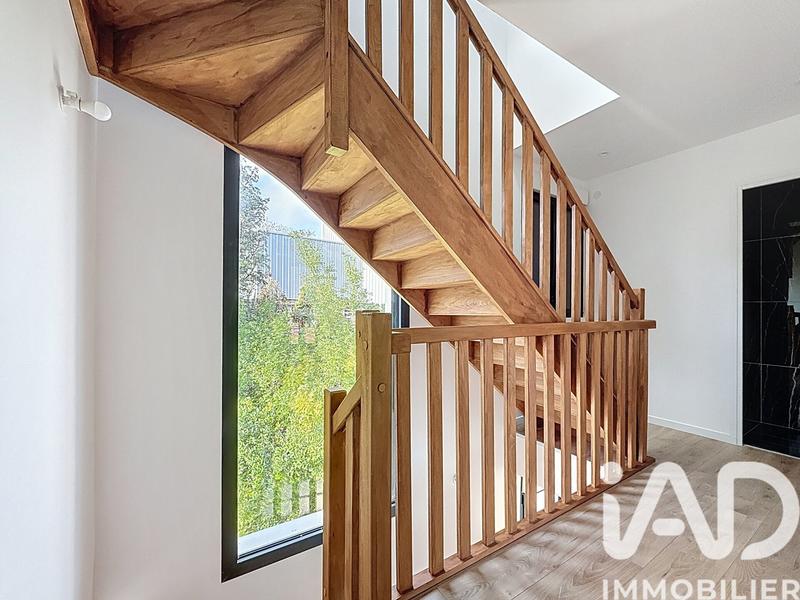 Maison - 127 m² - 5 pièces