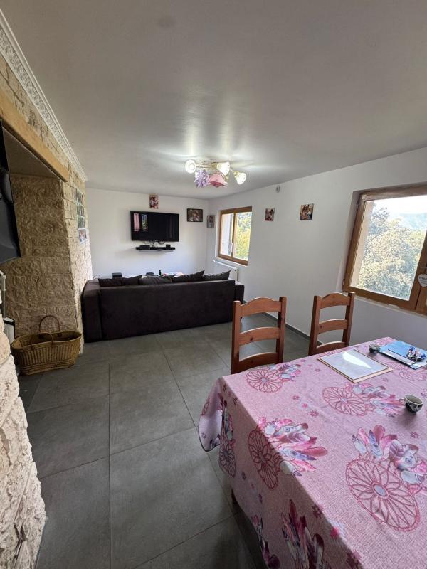 Maison ancienne - 90 m² - 4 pièces