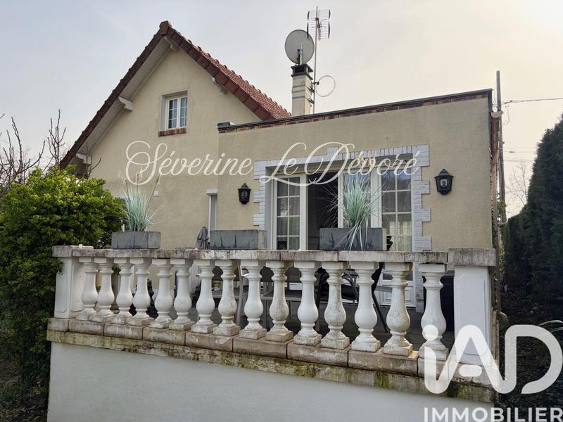 Maison - 111 m² - 6 pièces