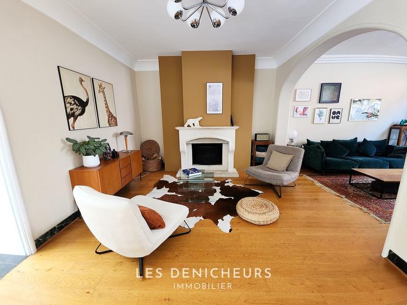 Maison bourgeoise - 204 m² - 8 pièces