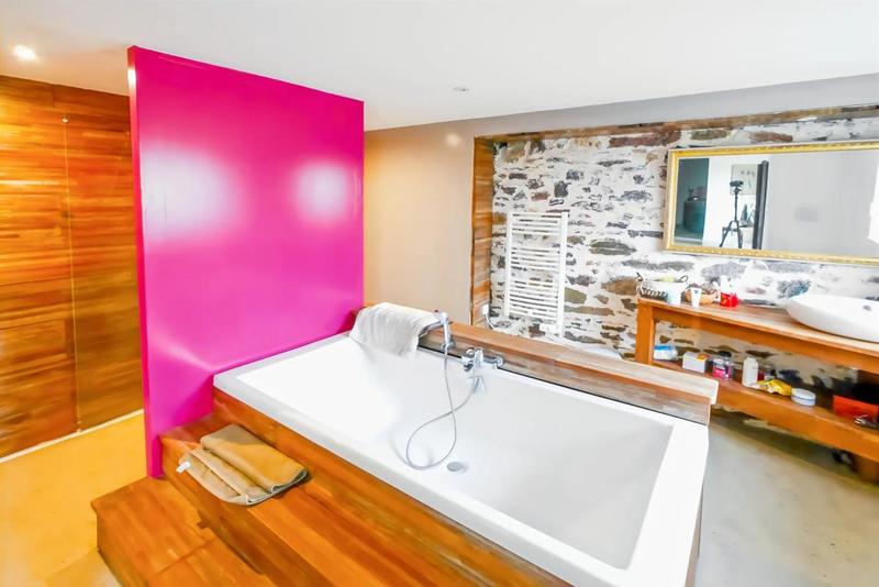 Maison de campagne - 329 m² - 9 pièces