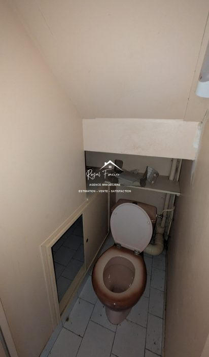 Maison ancienne - 148 m² - 8 pièces