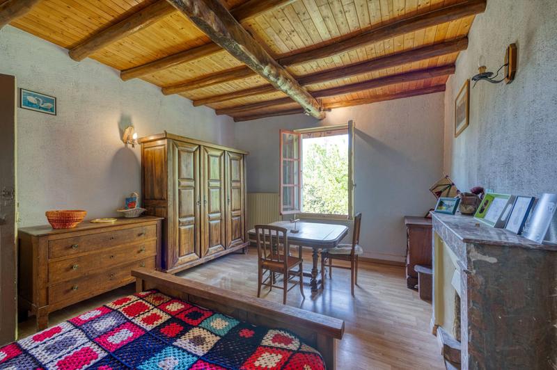 Maison - 227 m² - 10 pièces