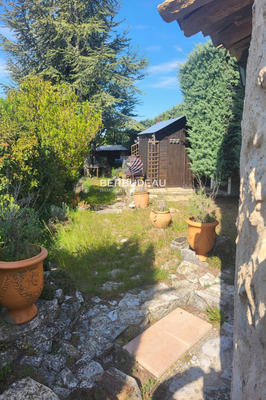 Moulin - 50 m² - 2 pièces