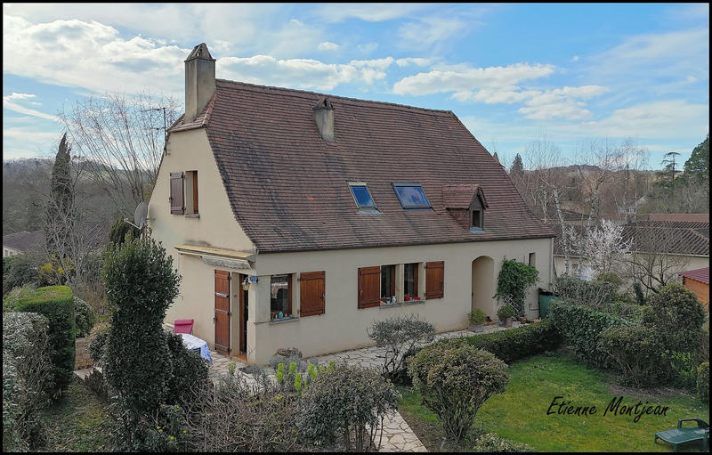 Maison - 125 m² - 6 pièces