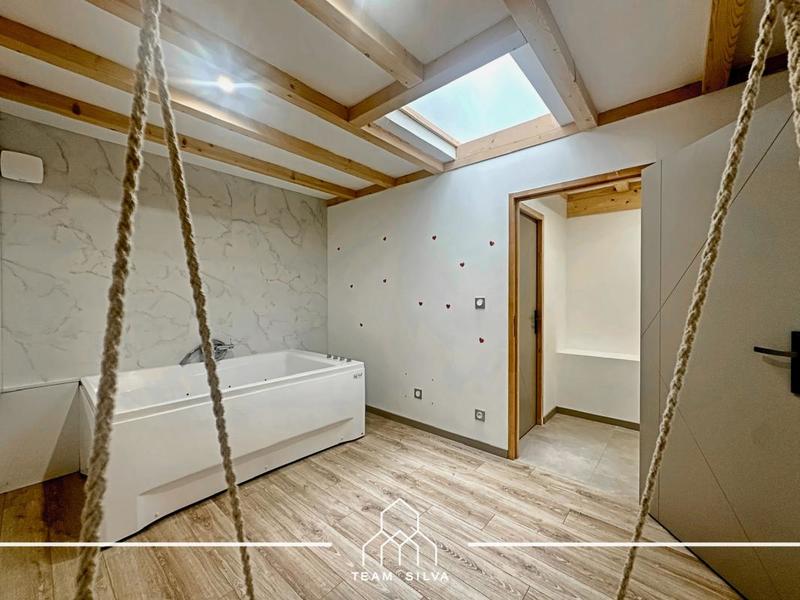 Maison de village - 125 m² - 5 pièces