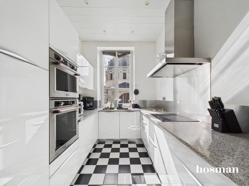 Appartement - 158 m² - 5 pièces