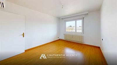 Appartement - 80 m² - 3 pièces