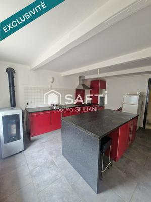 Maison - 82 m² - 5 pièces