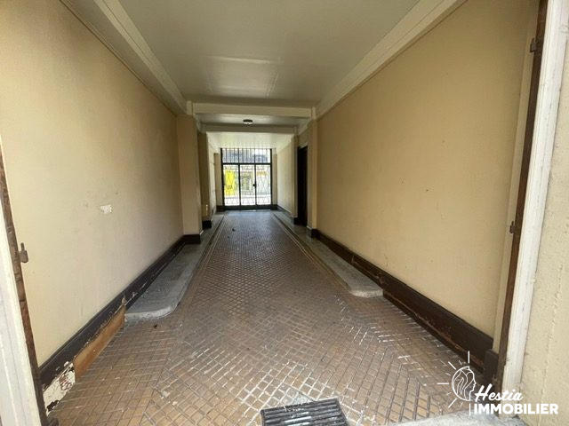 Appartement - 107 m² - 6 pièces