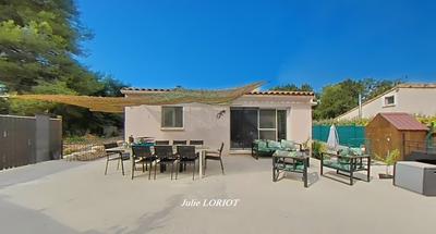 Maison - 91 m² - 4 pièces