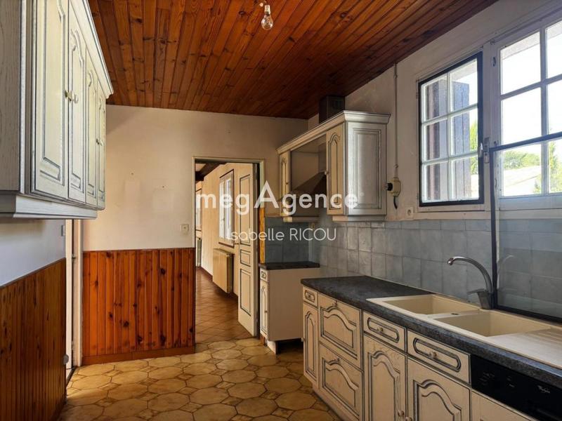 Maison traditionnelle - 117 m² - 5 pièces