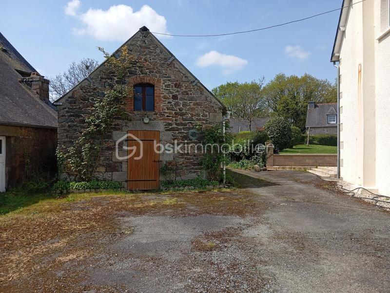 Maison ancienne - 94 m² - 6 pièces