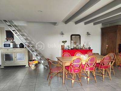 Corps de ferme - 148 m² - 5 pièces