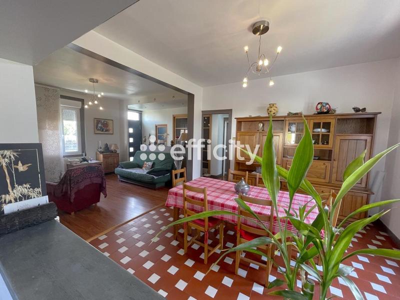 Maison - 160 m² - 6 pièces