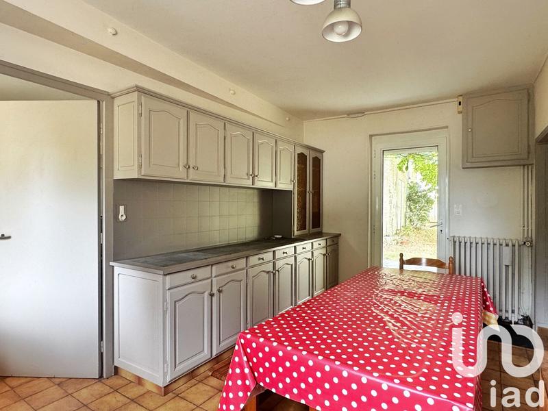 Maison - 272 m² - 10 pièces