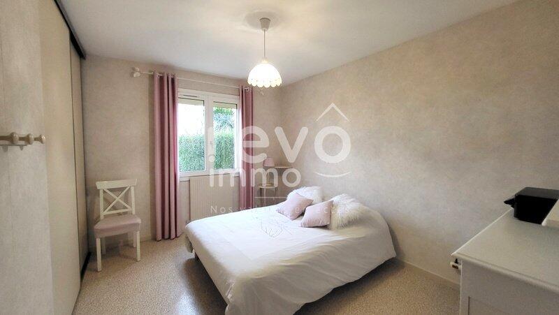 Maison - 96 m² - 5 pièces