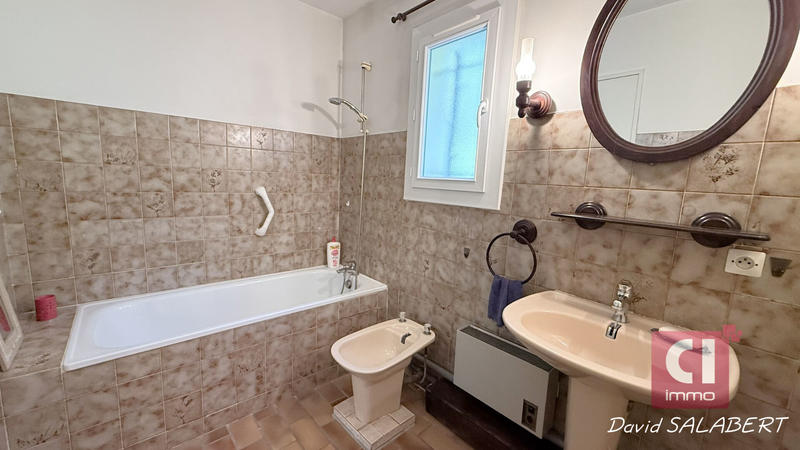 Maison - 115 m² - 5 pièces