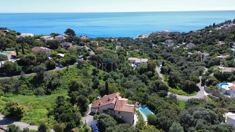 Villa - 155 m² - 6 pièces