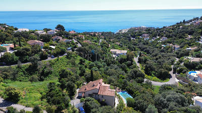 Villa - 155 m² - 6 pièces