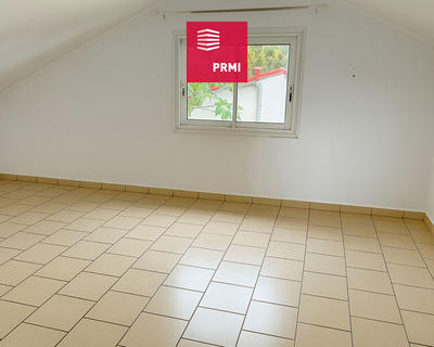Maison - 95 m² - 4 pièces