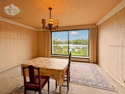 Maison - 189 m² - 9 pièces