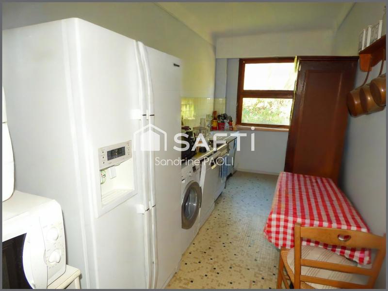 Appartement - 98 m² - 4 pièces