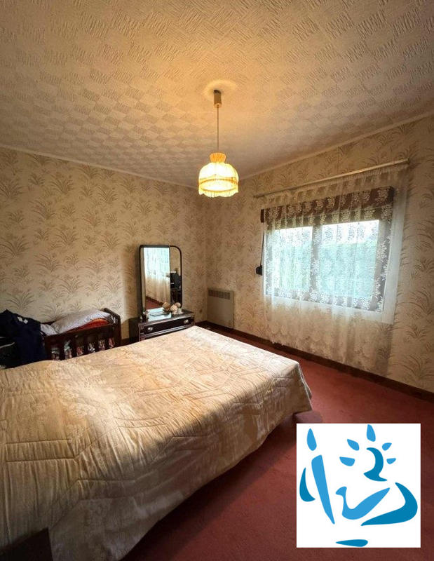 Maison - 265 m² - 18 pièces