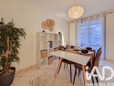 Appartement - 74 m² - 3 pièces