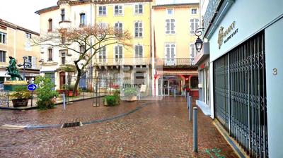 Maison de village - 115 m² - 4 pièces