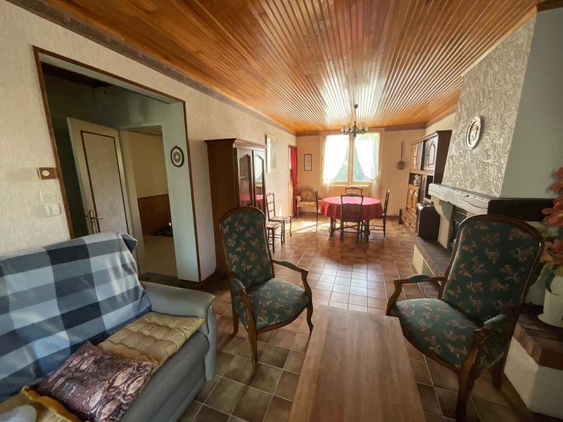 Maison - 80 m² - 4 pièces