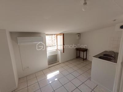 Immeuble - 60 m² - 3 pièces