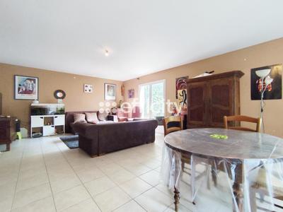 Maison - 153 m² - 6 pièces