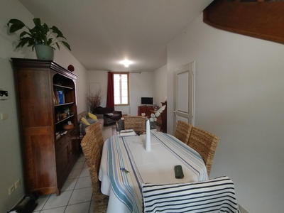 Appartement - 204 m² - 12 pièces