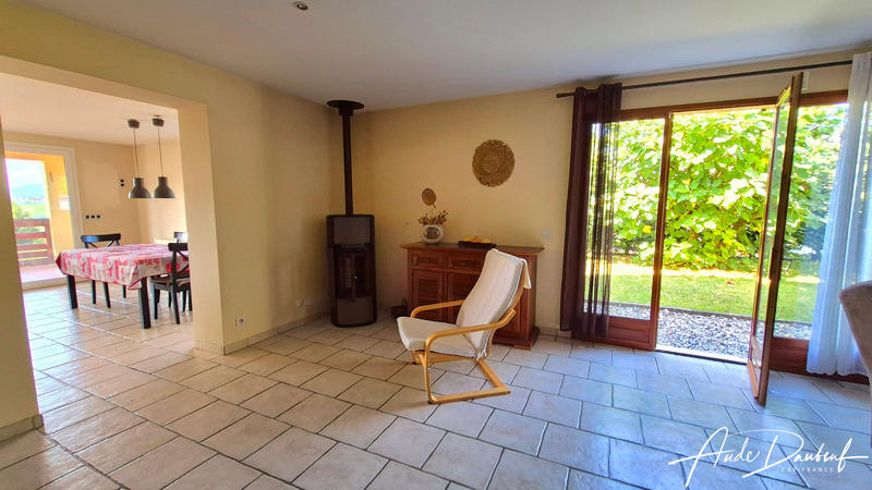 Maison - 157 m² - 6 pièces