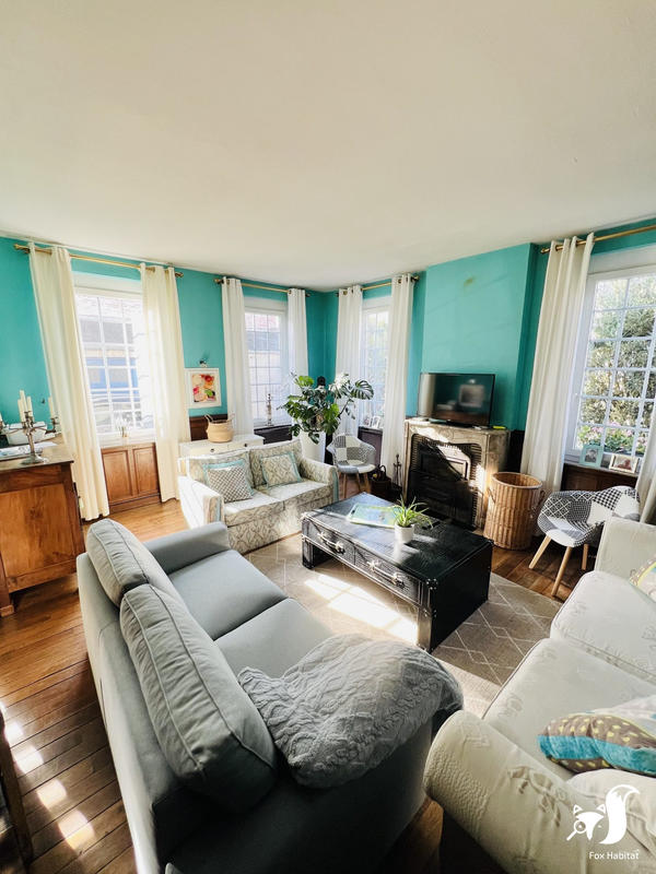 Maison - 186 m² - 7 pièces