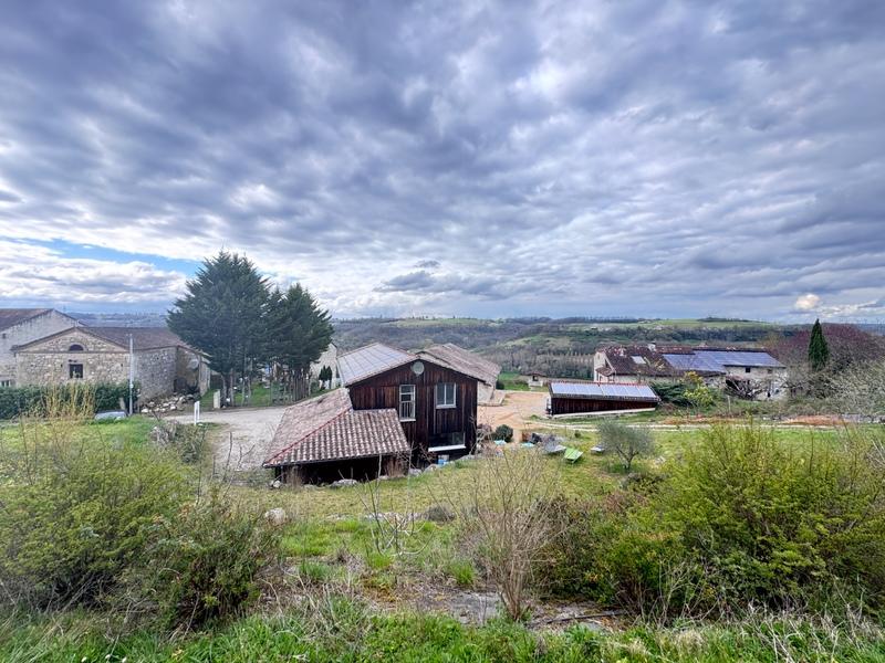 Propriété - 500 m² - 15 pièces